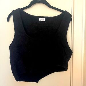 Black crop top